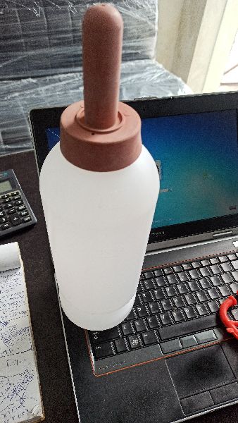 Round Plastic Calf Milk Bottle, for Dairy Equipments, Plastic Type : HDPE
