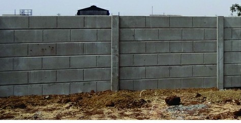 Polished Prestressed Compound Wall, for Boundaries, Construction, Size : 40x40ft, 45x45ft, 50x50ft