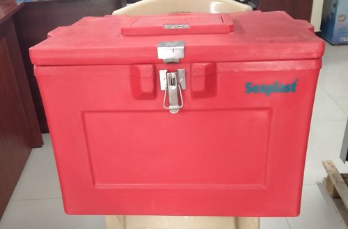 Seaplast Ice Box