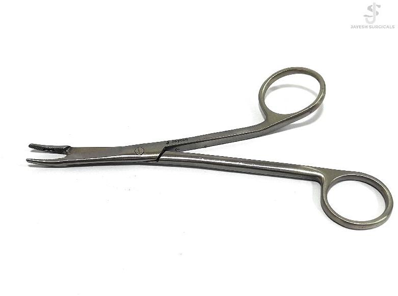 Gillis Scissor Cum Needle Holder, for Hospital, Feature : Durable, Good Quality