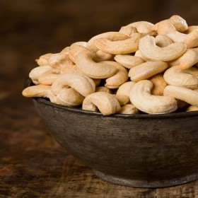 Cashew nuts, Certification : FSSAI Certified