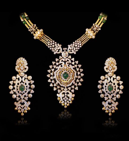 Diamond spread floral Necklace Set