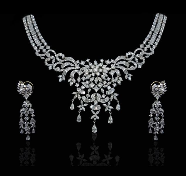 Diamond Heritage Necklace