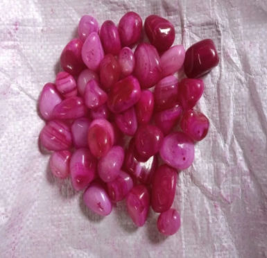 Polished Beads Pink Tumbled Stone, Feature : Attractive Look
