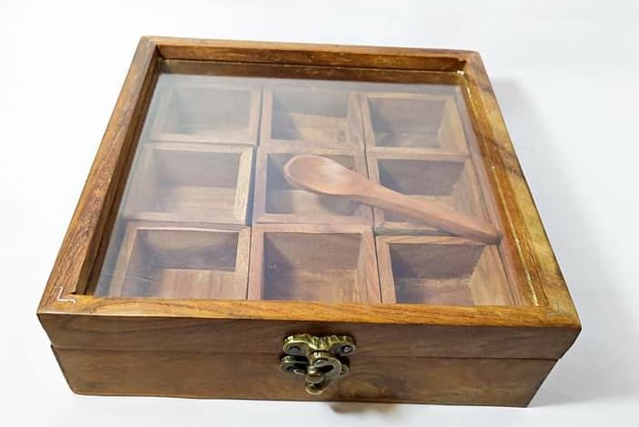 Plain Wooden Masala Box, Feature : Long Life, Non Breakable