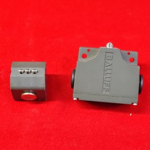 Plastic Micro Limit Switch, for Industrial, Packaging Type : Box