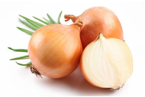 Organic yellow onion, for Cooking, Packaging Size : 25 to 100 Kg