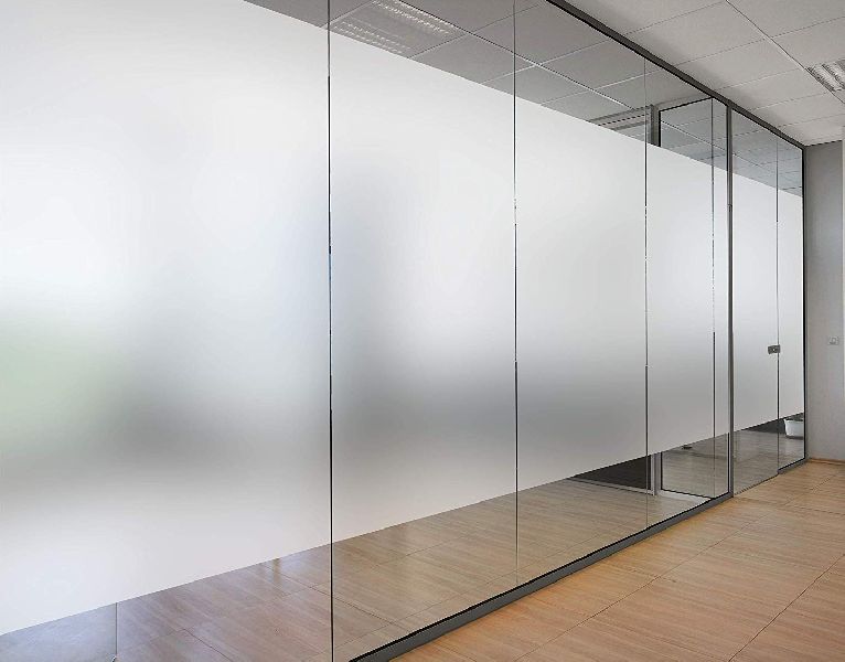 Plain frosted glass, Specialities : Optimum Strength, Fine Finishing