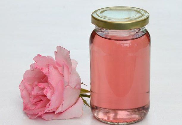 Fresh Rose Water, for Skin Care, Form : Liquid