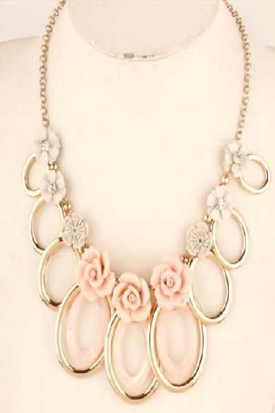 Round Metal Stylish Necklace, Occasion : Party Wedding Wear