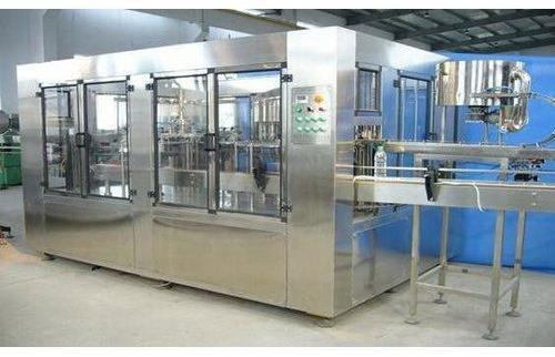 Fully Automatic Rinsing Filling & Capping Machine