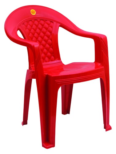 Marvel Gold Plastic Outdoor Chair, Color : Red
