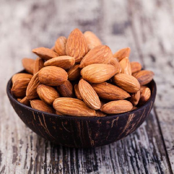 Almond Nuts, for Milk, Sweets, Taste : Crunchy