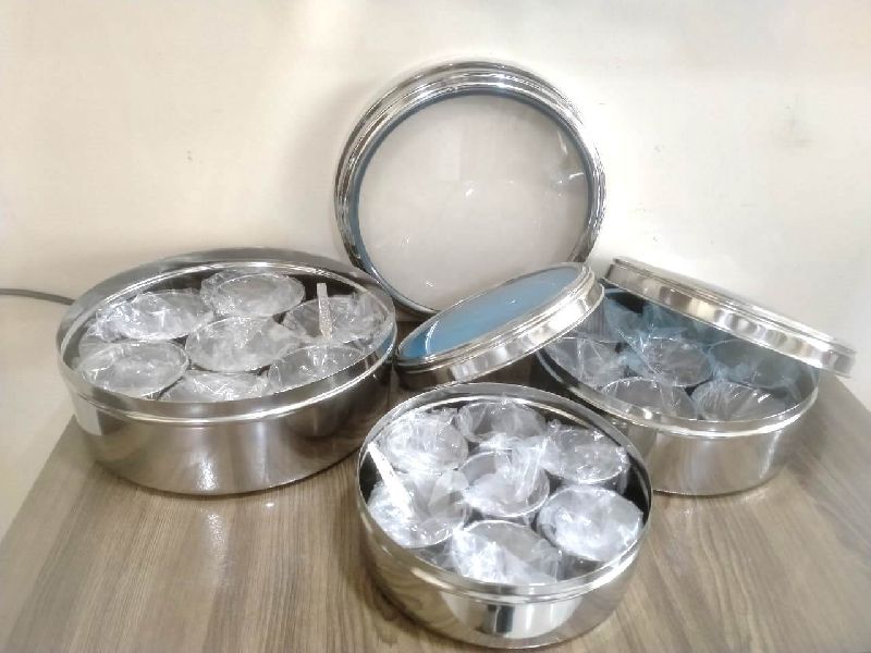Plain Stainless Steel Round Masala Box, Feature : Leakage Proof, Long Life, Non Breakable