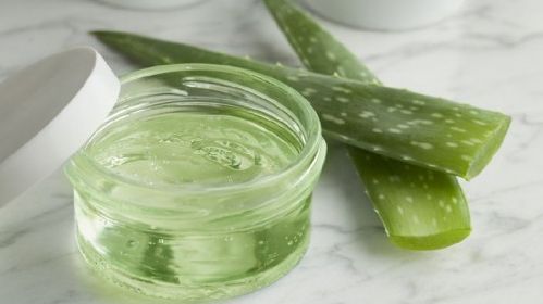 Aromatic Herbals Aloe Vera gel, for Parlour, Personal, Packaging Type : Bottle, Plastic Pouch