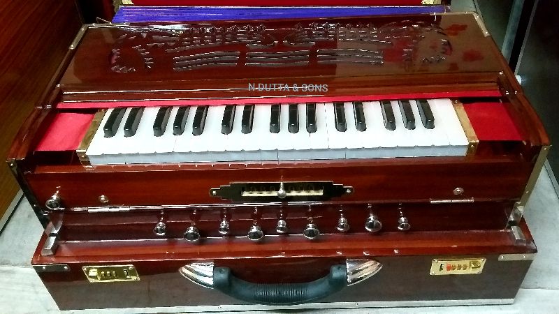 Hand Operated Polished Teak Wood Harmonium 9 scale changers, for Musical Use, Feature : Durable, Easy To Play