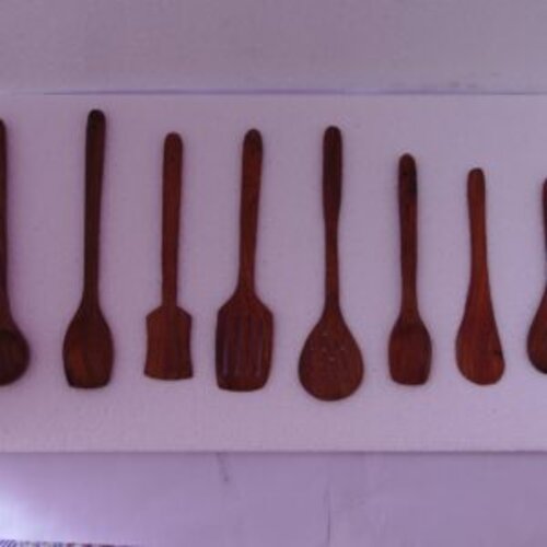 Wooden cutlery