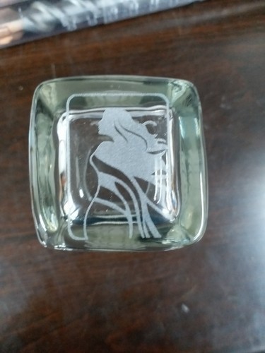 Glass Engravings, Color : White