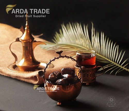 Mazafati Dates(Kimia ) Dates, Shape : Oval, Round, Form : fresh