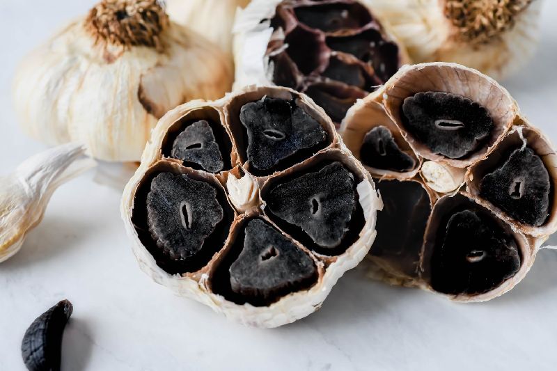 Black Garlic, Packaging Size : 200 Gms, 300 Gms, 500 Gms