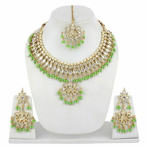 Artificial Necklace Set, Packaging Type : Plastic Box