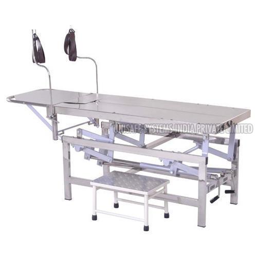 SS Simple Operation Table, Feature : Trendleburg tilt, gynac opening, leg side removable, arm rest