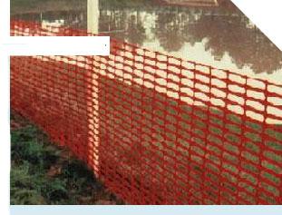 PLASTIC SAFETY FENCE