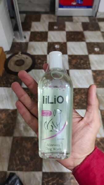 Illio Clean & Glow Aloevera Dog Wash