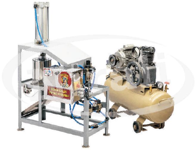 Pneumatic Dough Kneading Machine