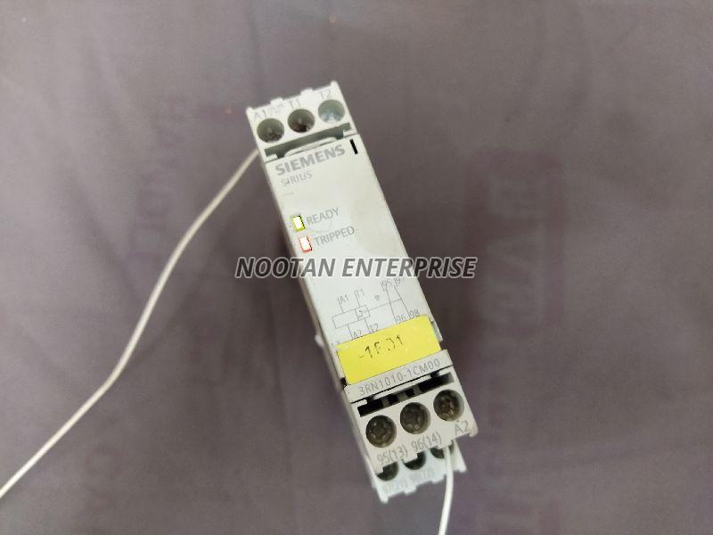 SIEMENS 3RN1010-1CM00 THERMISTOR MOTOR PROTECTION UNIT