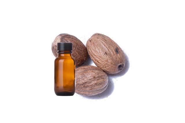 Nutmeg Essential Oil, for Fine Cosmetics