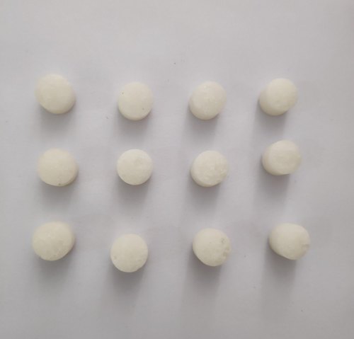 Round Camphor Tablets, Color : White
