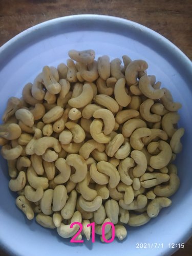 W210 Cashew Nuts, Color : Ivory