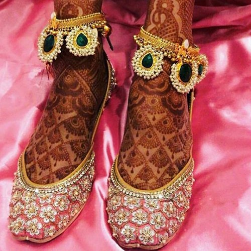 Ladies Fancy Punjabi Jutti