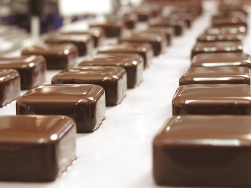 Enrobing Chocolate, Color : Brown
