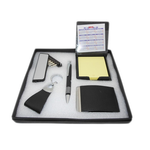 Leather Polished Business Gift Set, Feature : Attractive Designs, Dust Proof