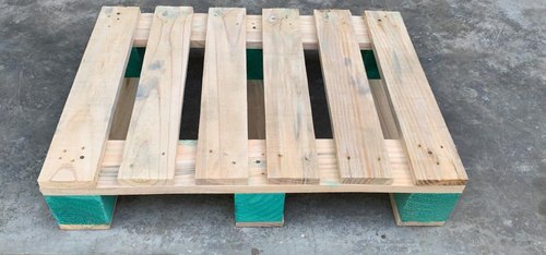 Cargo Half Euro Pallet