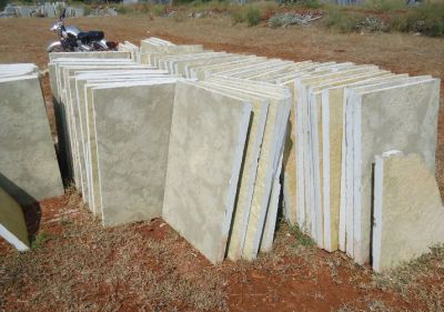 Rectangular Tandur Yellow Limestone, for Hotel, Kitchen, Office, Restaurant, Size : 18x18ft, 24x24ft