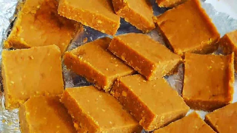 Sugarcane Organic Jaggery, for Beauty Products, Medicines, Sweets, Feature : Chemical, Easy Digestive