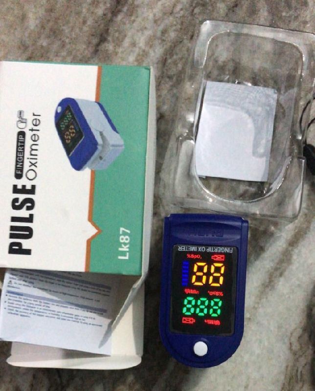 Battery Fingertip Pulse Oximeter LK87, for Medical Use, Feature : Accuracy, Durable, Light Weight