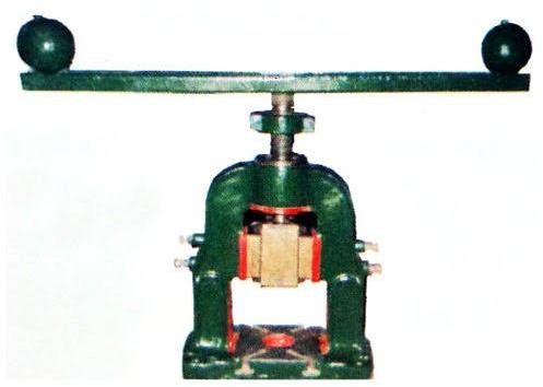 Ball Press Machine, Power : Manual hand operated