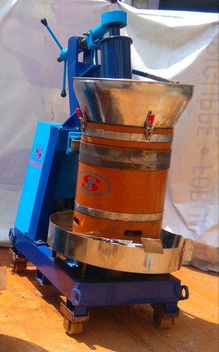 Peanut Oil Extraction Machine, Capacity : 15-18 Kg/Batch