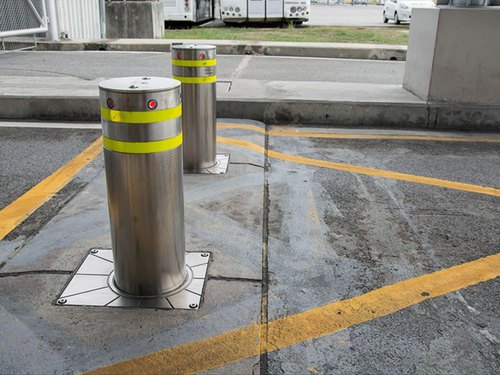 SherShaz Collapsible Private Parking Pole / Bollard Metal