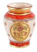 Polished Designer Marble Pot, for Garden, Home, Hotel, Office, Feature : Good Quality