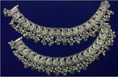 Polished Antique Silver Payal, Packaging Type : Plastic Packet