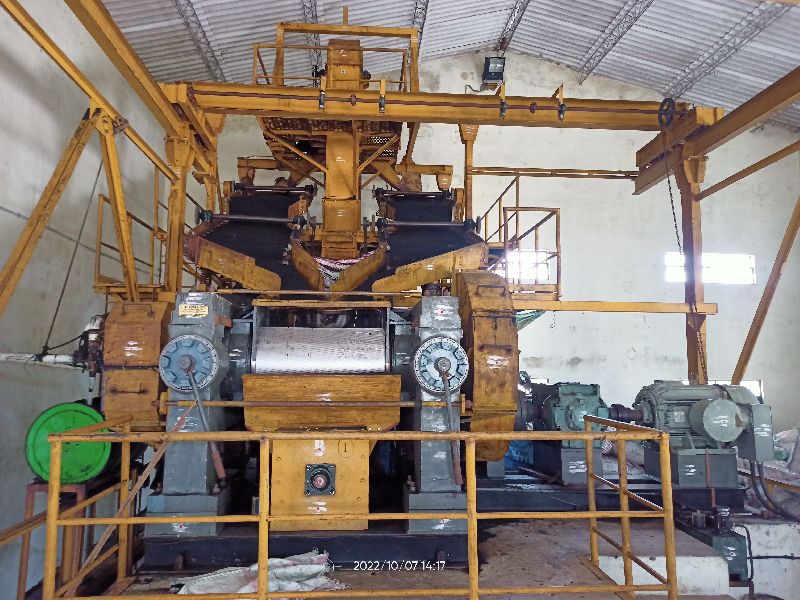 Used Rubber grinding mill