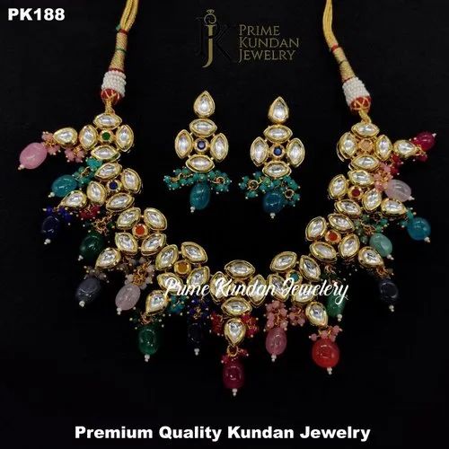 Brass PK188 Kundan Necklace Set, Occasion : Part Wear