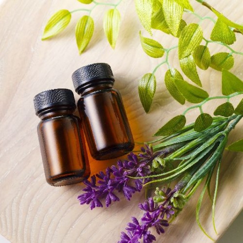 Lavender Essential Oil, for Cosmetics, Feature : Great Smell, Pure