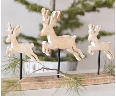 Non Polished Wooden White Wash Reindeer, for Decoration, Feature : Nice Shape, Light Weight