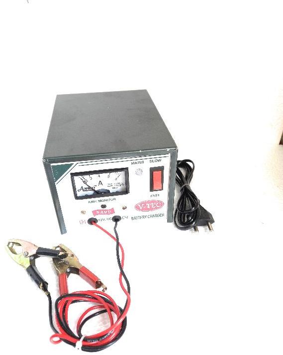 12VOLT 5AMP BATTERY CHARGER (MODEL CH033C) 12VOLT 5AMP BATTERY CHARGER